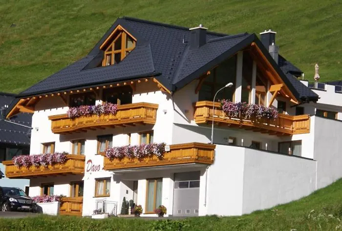 Apartmán Davo Lais *