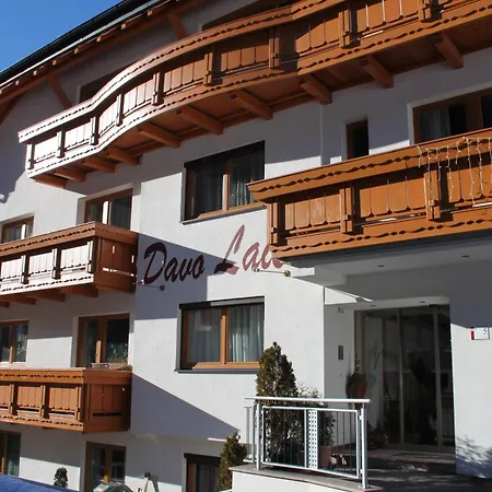 Apartament Davo Lais *